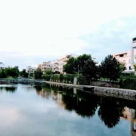 M&R Apartament Airport&Business Marina Mokotow - 4 People - Parking - Fast Wifi - Netflix - Self Check-In - Terrace - Guarded Estate - Gramophone - 6 Min From Chopin Airport Варшава Екстер'єр фото